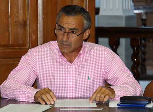 El compañero José Aguilar dimite como concejal en el Ayuntamiento de Álora