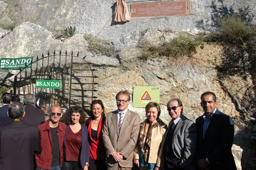 lora se abre al mundo a travs del Caminito del Rey